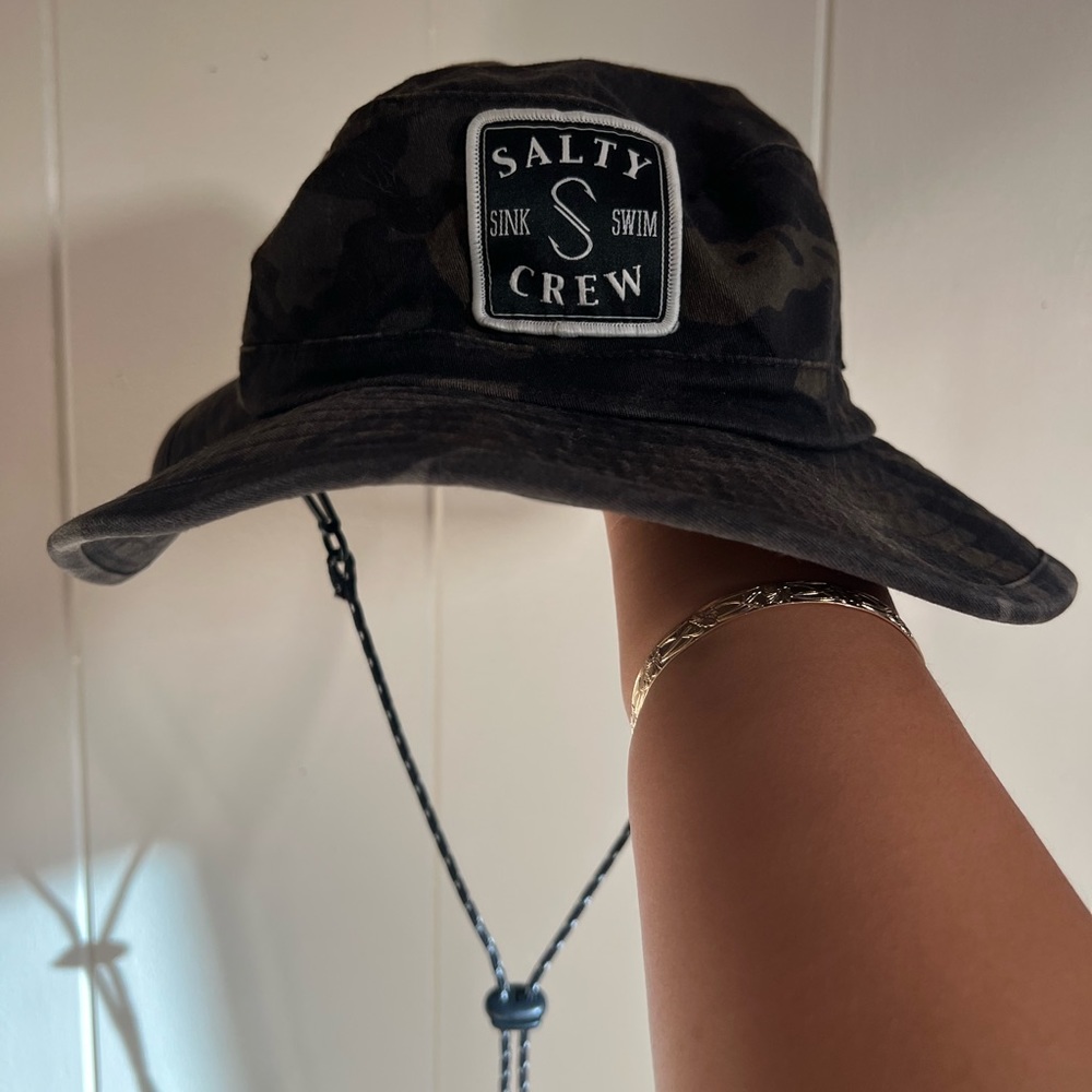 salty crew tech boonie